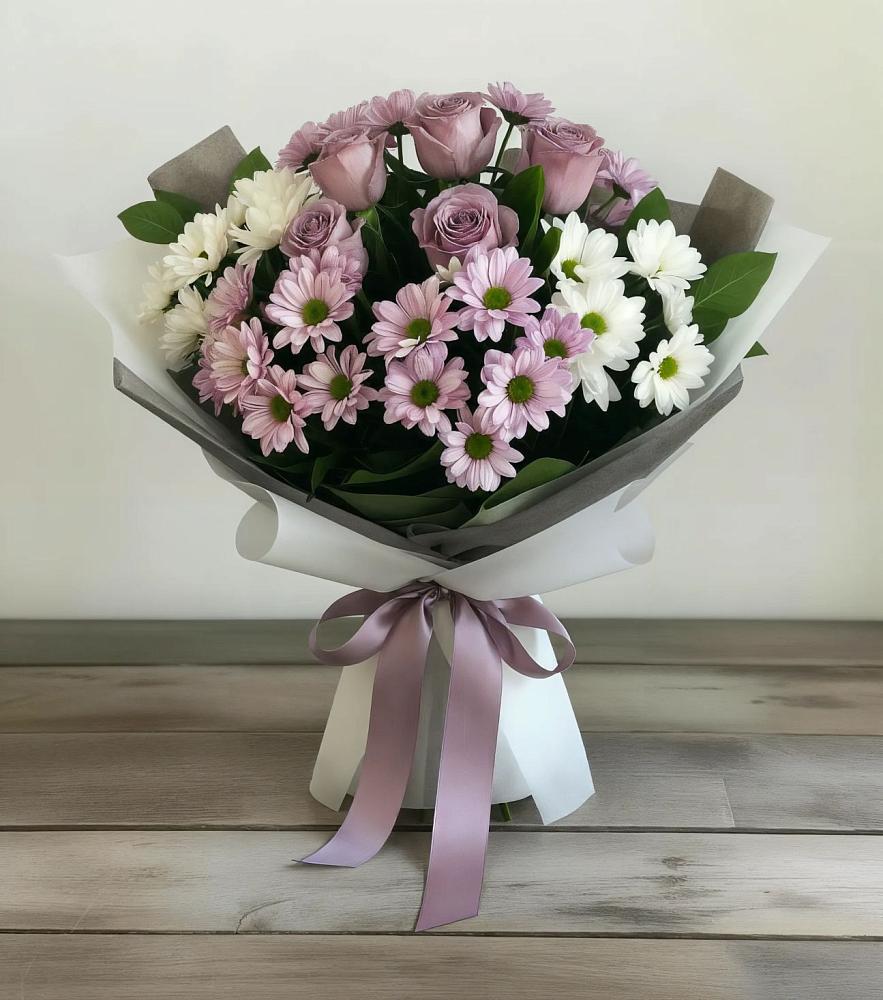 Букет цветов из: Хризантемы и Розы в Лёвинцы