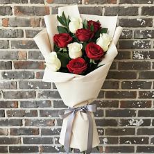 Букет цветов из:  Розы в Лёвинцы