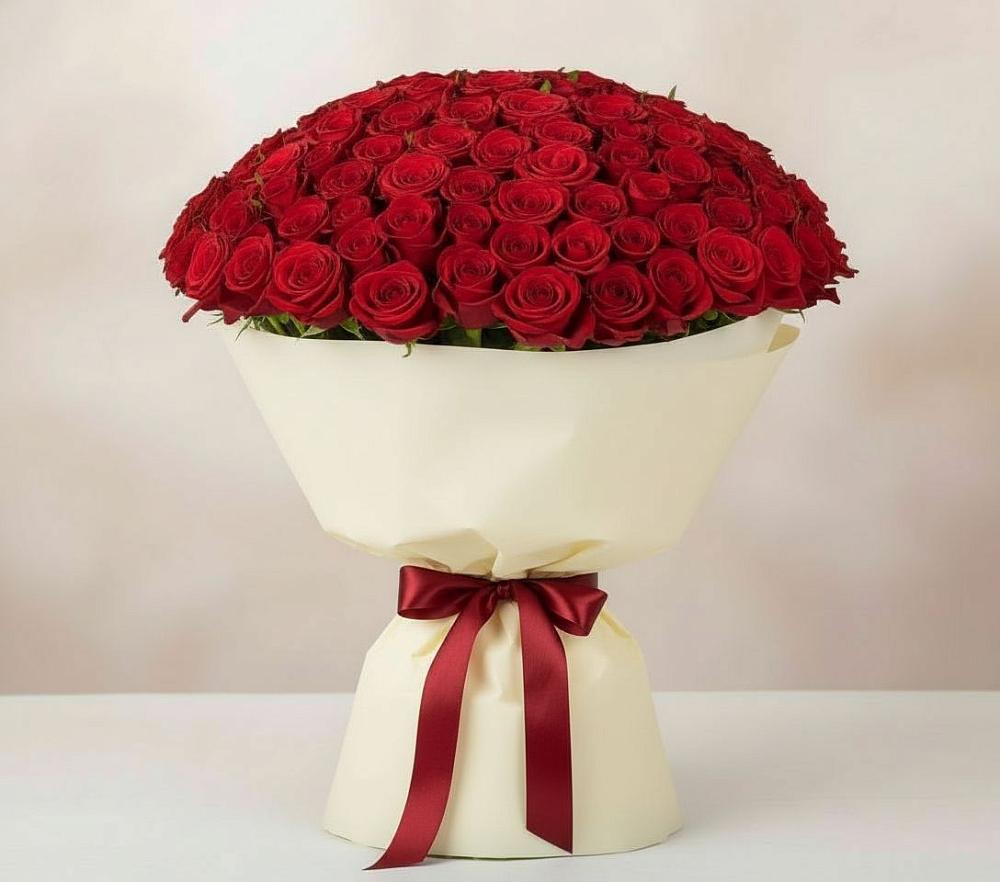 Букет 101 Красная роза Милано в Лёвинцы