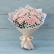 Букет цветов из:  Гвоздики в Лёвинцы