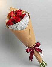 Букет цветов из:  Розы в Лёвинцы
