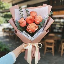 Букет цветов из:  Розы в Лёвинцы