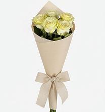 Букет цветов из:  Розы в Лёвинцы