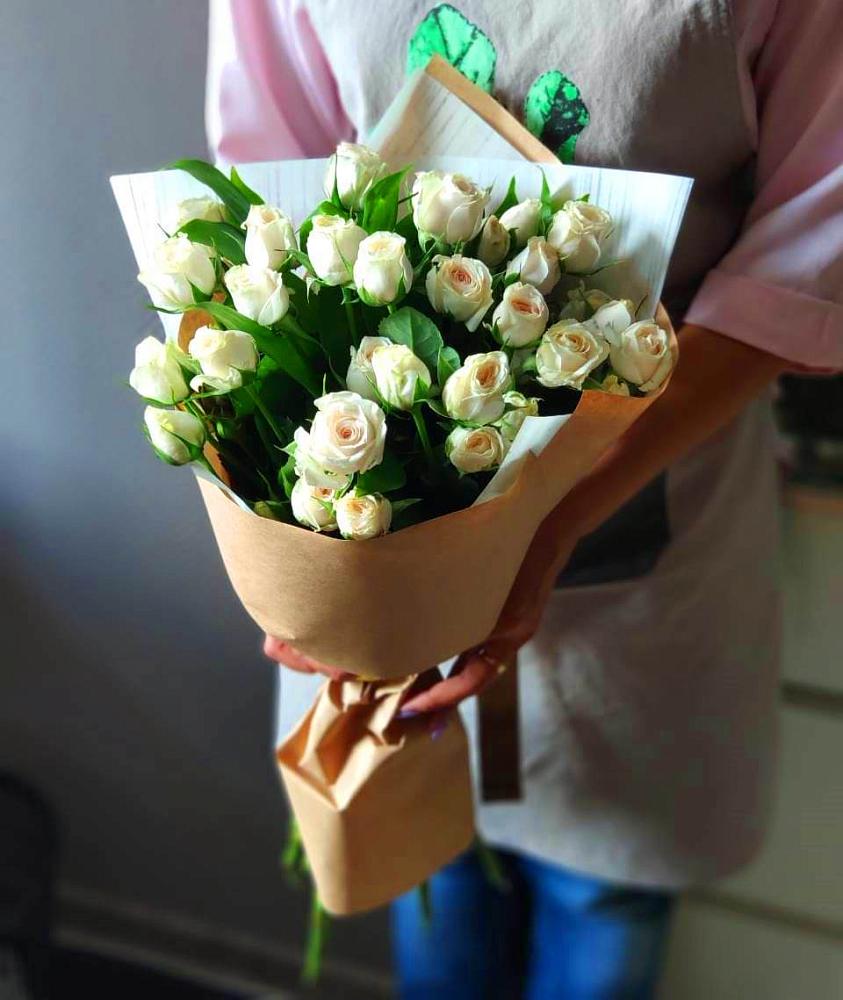 Букет цветов из: Розы в Лёвинцы