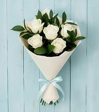 Букет цветов из:  Розы в Лёвинцы