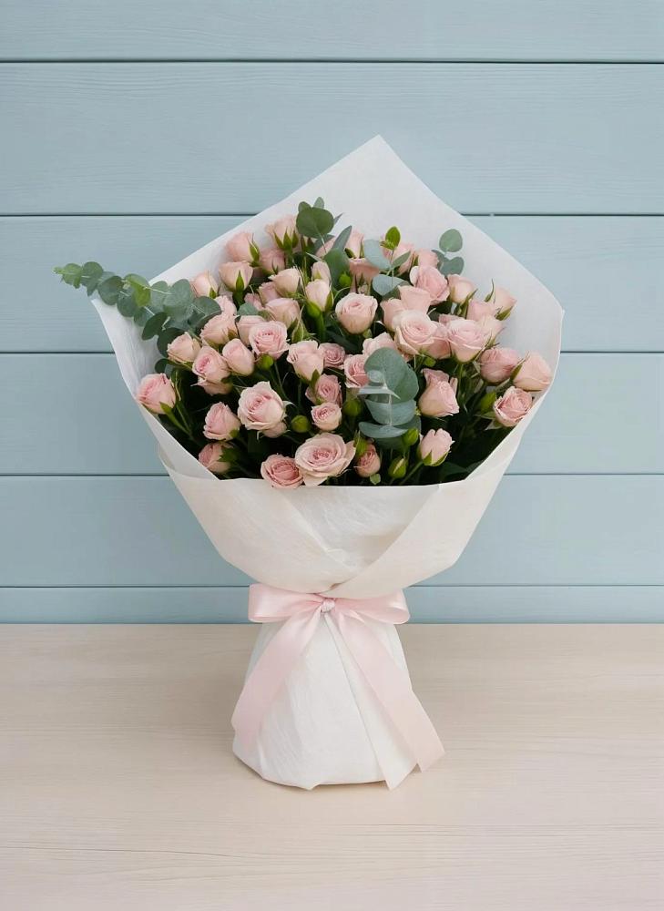 Букет цветов из: Розы в Лёвинцы