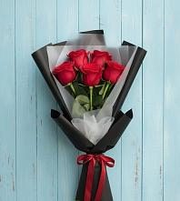 Букет цветов из:  Розы в Лёвинцы