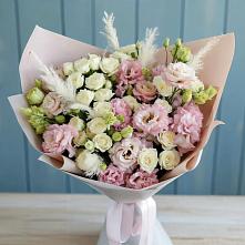 Букет цветов из:  Альстромерии и Розы в Лёвинцы
